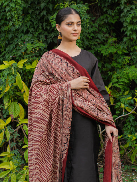 Marjan Ajrak Chaadar - Maroon