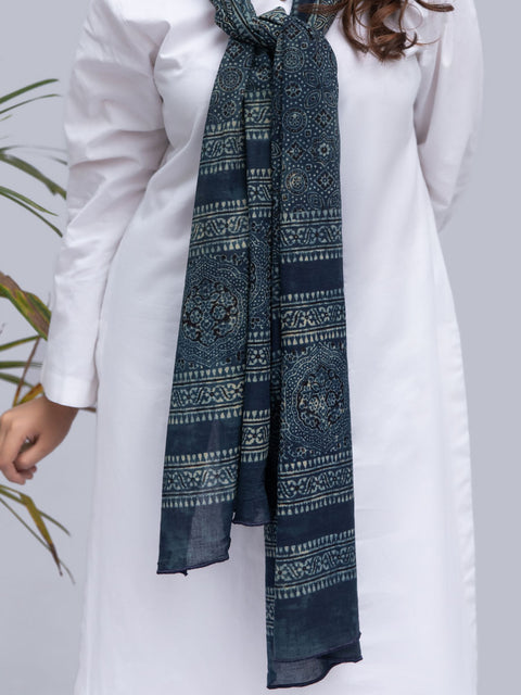 Wabasta Scarf (Blue)